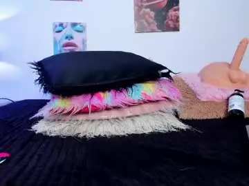 Hailey_hadid  live sex cam