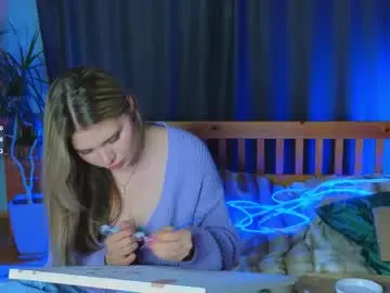 Hornycharisma  live sex cam