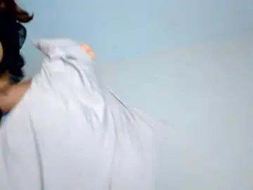 Jeinsssgreys  live sex cam
