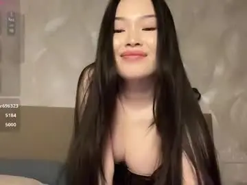 Jennie_yung  live sex cam