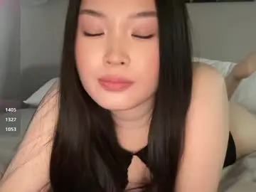 Jennie_yung  live sex cam
