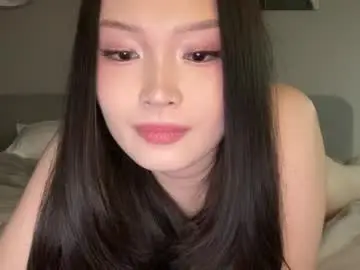 Jennie_yung  live sex cam