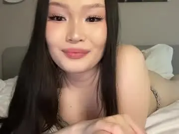 Jennie_yung  live sex cam