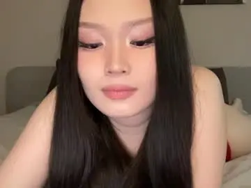 Jennie_yung  live sex cam