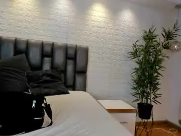 Laraa_smithh1  live sex cam