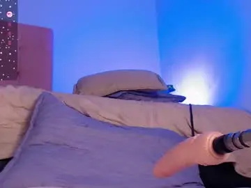 Laurengill7  live sex cam