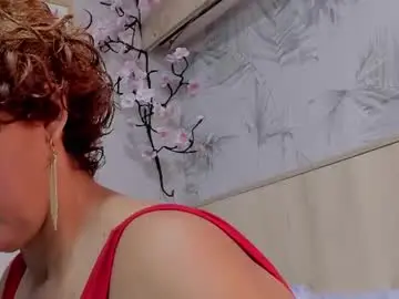 Luna_milf_xxx  live sex cam