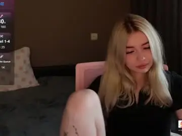Maymallorie  live sex cam