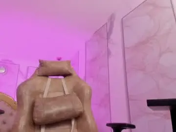 Persefire  live sex cam