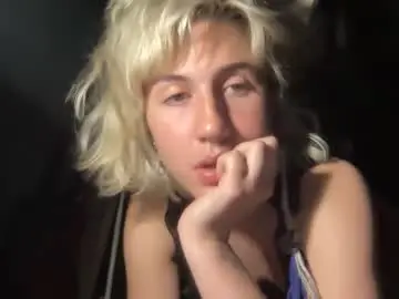 Ravennaverum  live sex cam