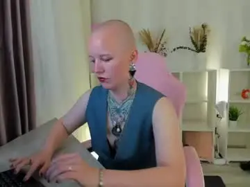 Ruby_toreodor  live sex cam
