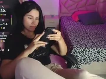 Sky_lover_  live sex cam