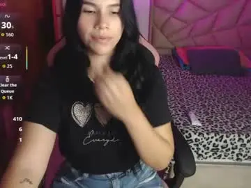 Sky_lover_  live sex cam