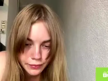 Sunny_gaze  live sex cam