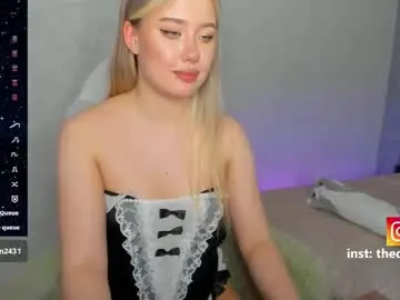 Theonlyeva  live sex cam