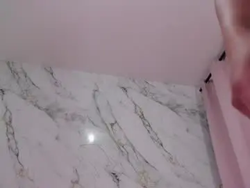 Valerie_rouse  live sex cam