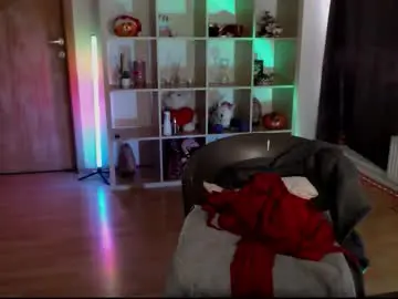 Alycediamond21  live sex cam