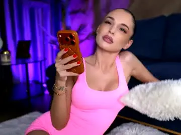 Esmeainsley  live sex cam