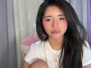 Hotloveaxx  live sex cam