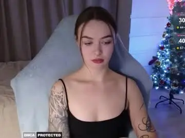 Kateleoo  live sex cam