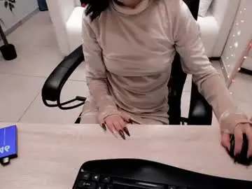 Kiss_of_love_0  live sex cam