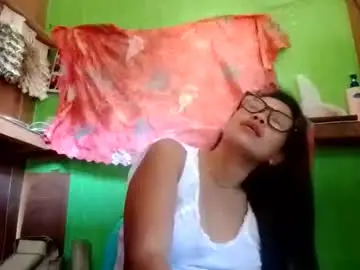 Ladysweet4u69  live sex cam