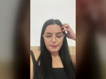 Lrxxxxx22  live sex cam