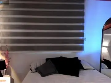 Merida_taylor_  live sex cam