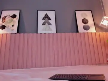 Mia_fox_1  live sex cam