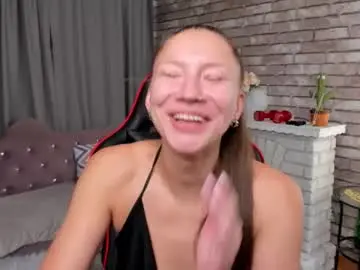 Mollynay  live sex cam