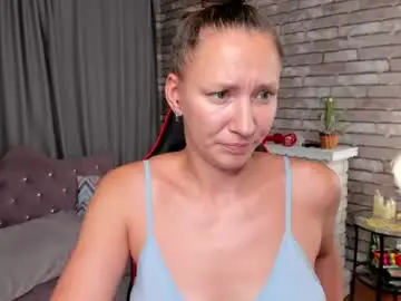 Mollynay  live sex cam