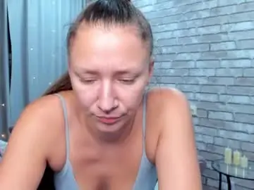 Mollynay  live sex cam