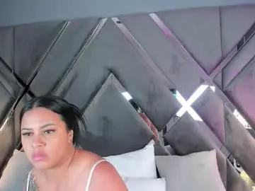 Mya_evans  live sex cam