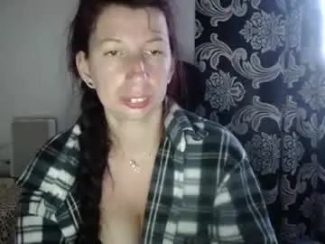Rosiehayes  live sex cam