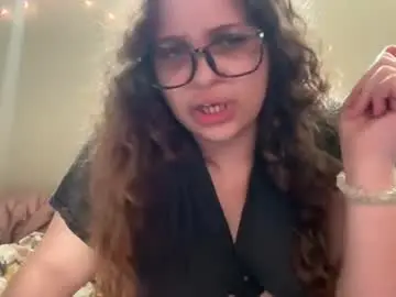 Seraphinavelvet  live sex cam