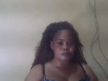 Sexydove2  live sex cam