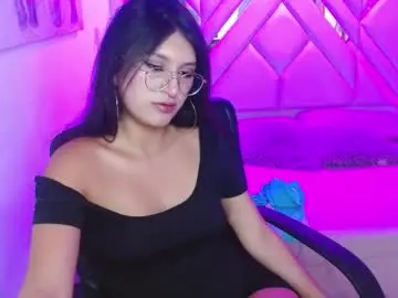 Sharllote_  live sex cam