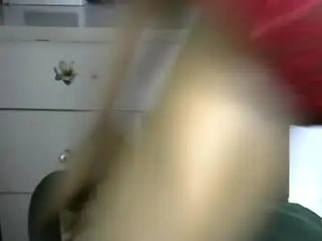 Sluttx_choco  live sex cam