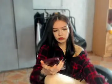 Sweetydeviliya  live sex cam