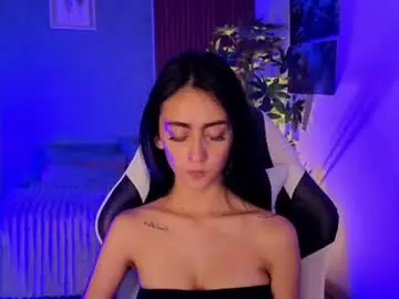 _coraliinee_  live sex cam