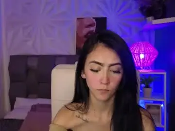 _coraliinee_  live sex cam
