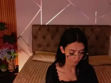 _coraliinee_  live sex cam