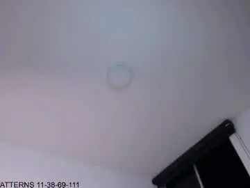 Daniela_henaoo  live sex cam