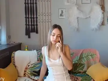 Elly_ary  live sex cam