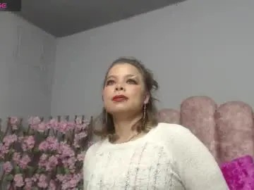 Fiorellabionda  live sex cam