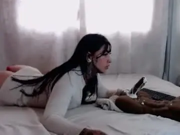 Gigi_moss  live sex cam