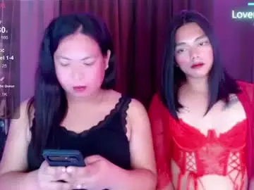 Hotasian_mama  live sex cam