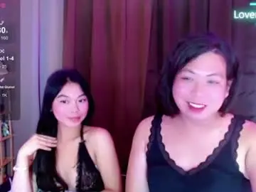 Hotasian_mama  live sex cam
