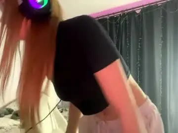 Kayceefroehner  live sex cam