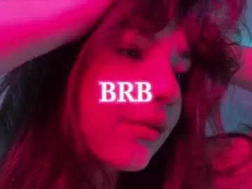 Kisankiss  live sex cam